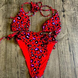 Victoria’s Secret bikini